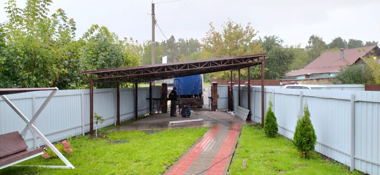 Навес из металлочерепицы